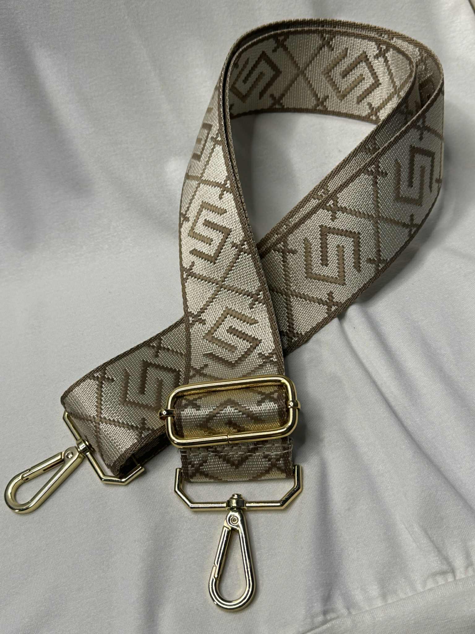 35cafc1e-8312-4438-85ba-45a6538e1948